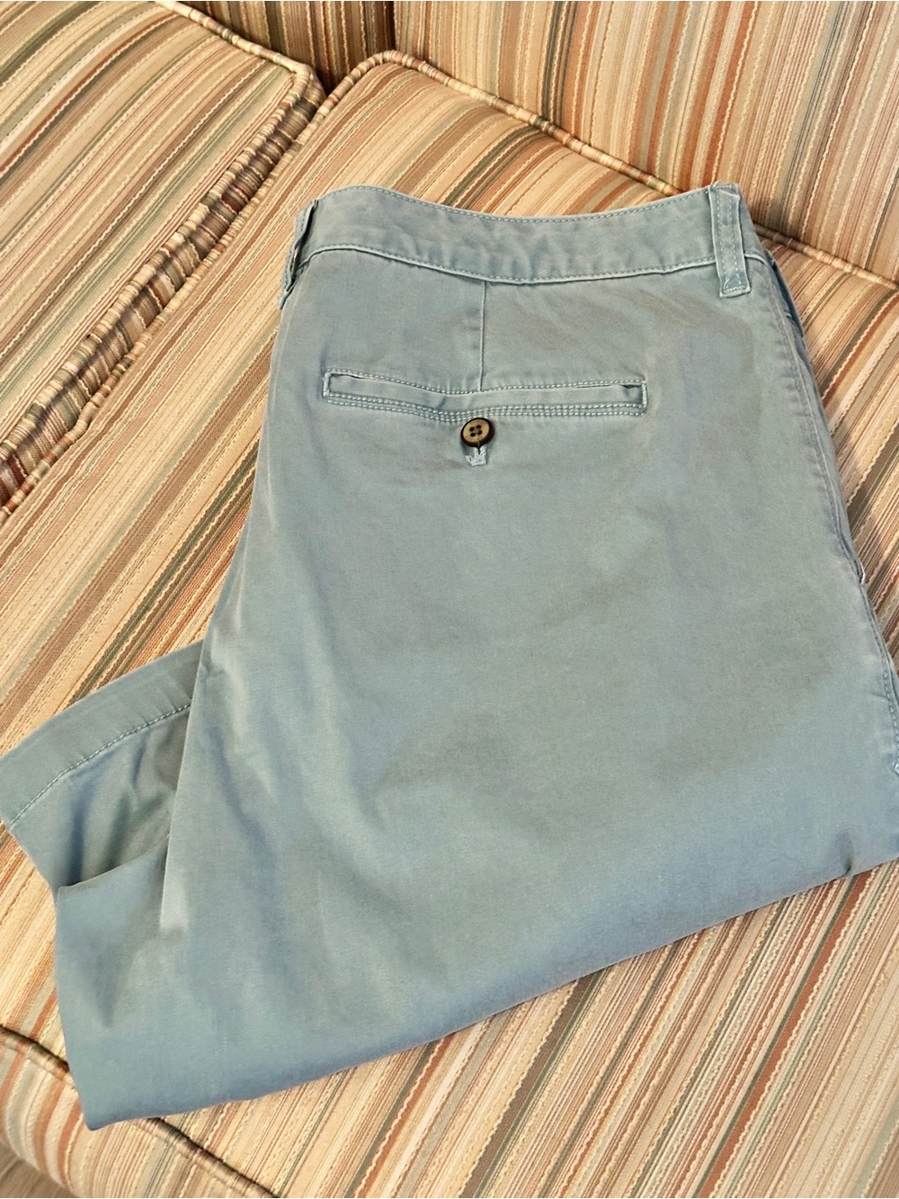 Tommy Bahama Men's Blue Cotton Chino Shorts Flat Front Slash Pockets Solid 36